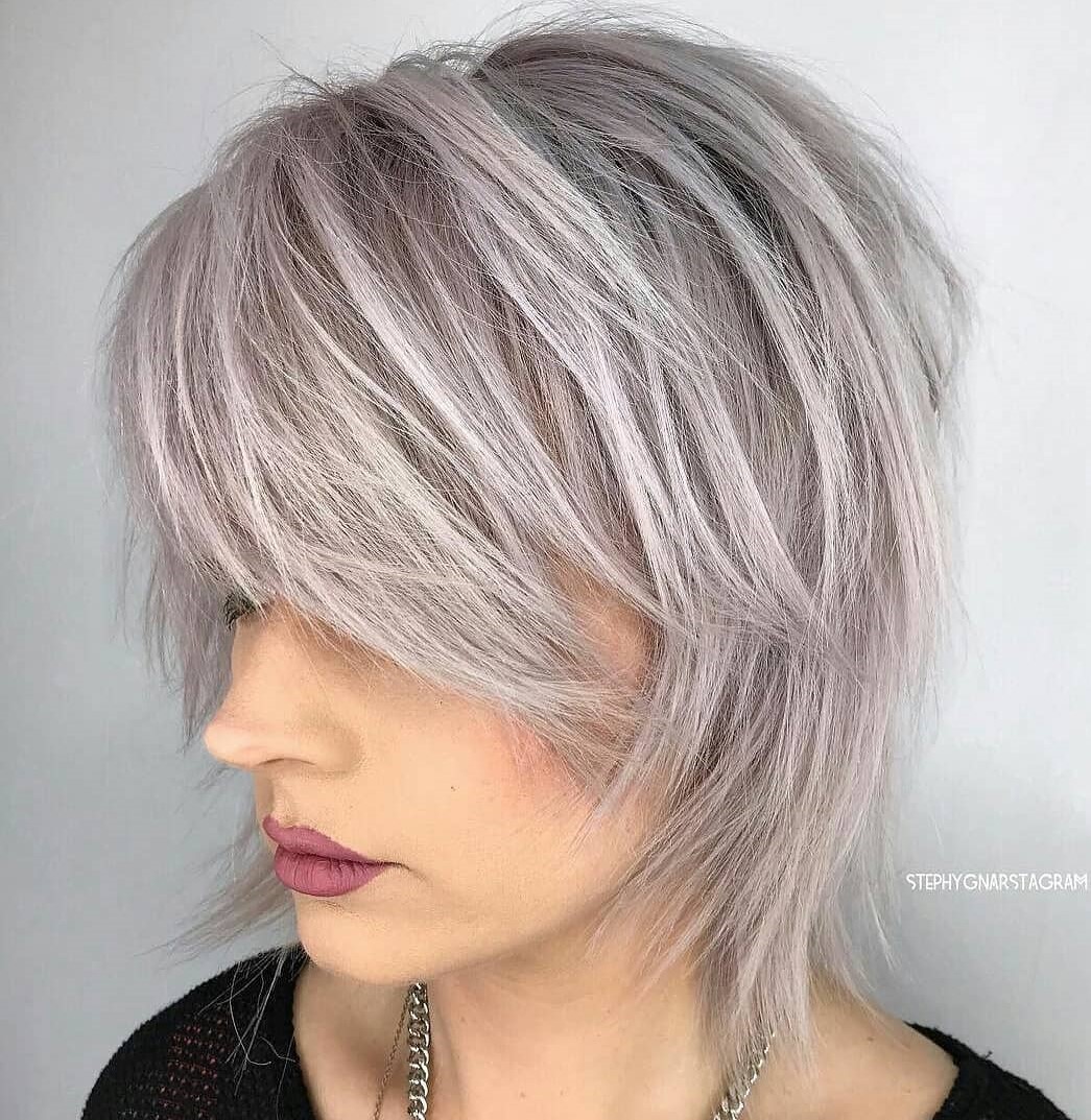 Pelusa gris para cabello fino 